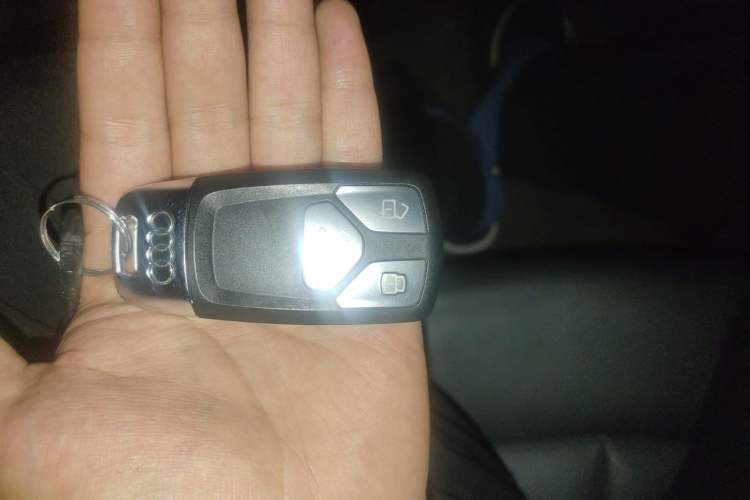 Used Audi A4 2024 Avant 40 TFSI Fashion Sport Model Vehicle Key