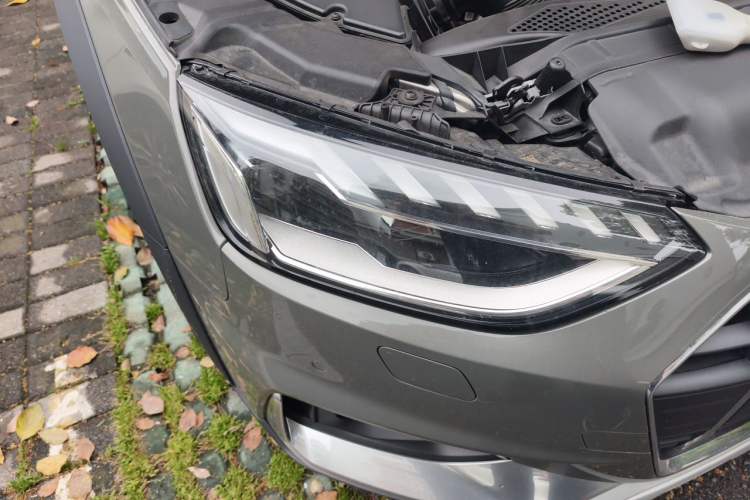 Used Audi A4 2024 allroad quattro 45 TFSI Right Front Headlight