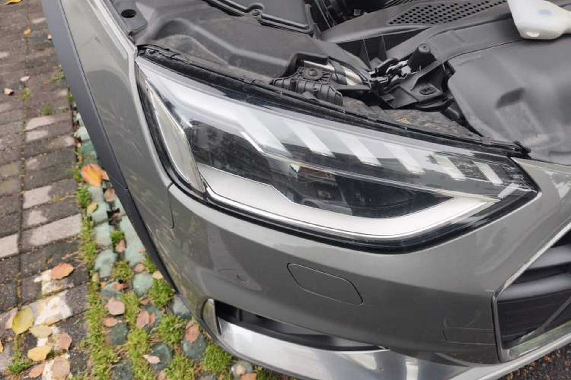 Used Audi A4 2024 allroad quattro 45 TFSI Right Front Headlight