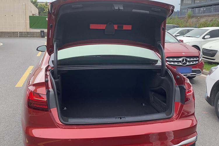 Used Audi A4L 2020 40 TFSI Fashion Dynamic Model Trunk