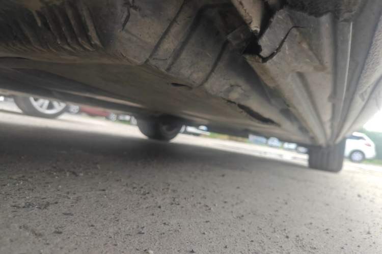 Used Audi A4L 2009 2.0 TFSI Standard Model Chassis Front Left