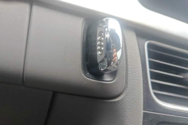 Used Audi A4L 2009 2.0 TFSI Standard Model Vehicle Key