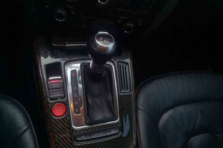 Used Audi A4L 2009 2.0 TFSI Luxury Model Gear Lever