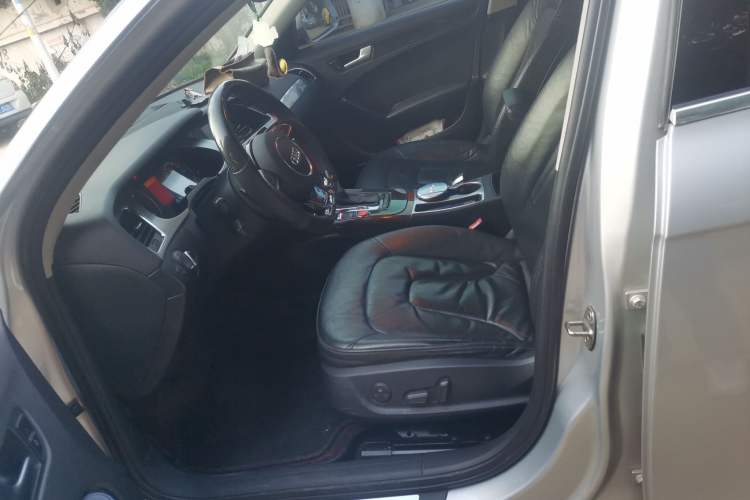 Used Audi A4L 2009 2.0 TFSI Luxury Model Left Front Seat