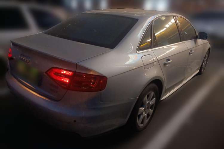 Used Audi A4L 2009 2.0 TFSI Comfort Model Rear Right 45 Deg