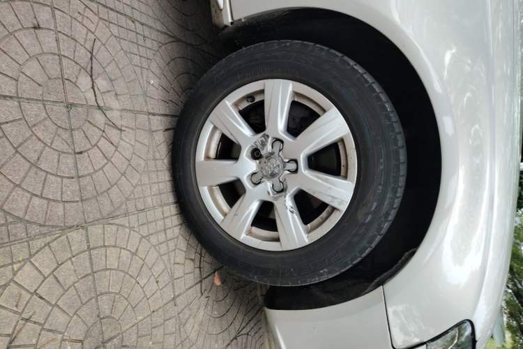 Used Audi A4L 2009 2.0 TFSI Comfort Model Right Front Wheel Hub