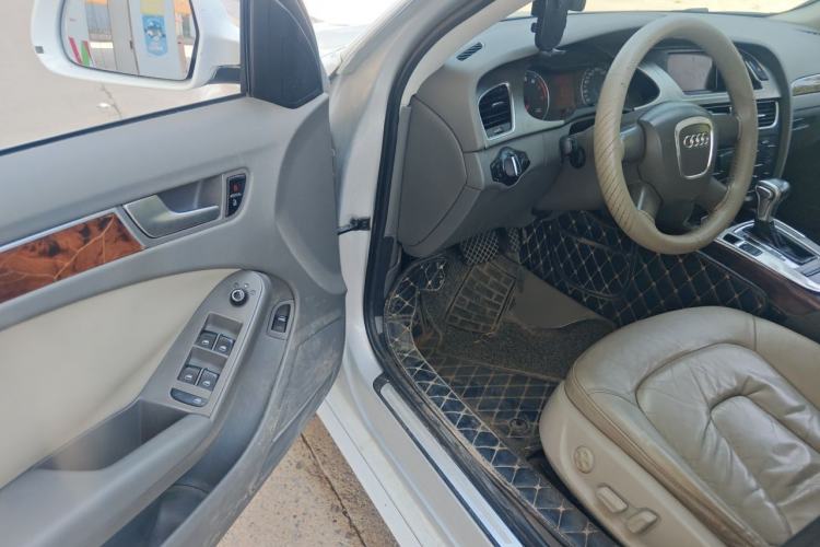 Used Audi A4L 2009 2.0 TFSI Comfort Model Driver Seat