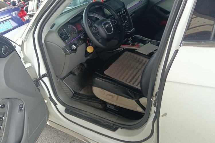 Used Audi A4L 2009 2.0 TFSI Comfort Model Driver Seat