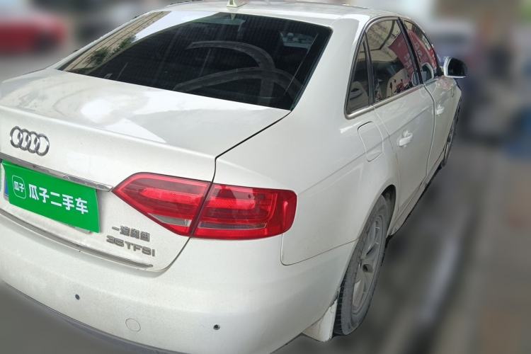 Used Audi A4L 2009 2.0 TFSI Comfort Model Rear Right 45 Deg