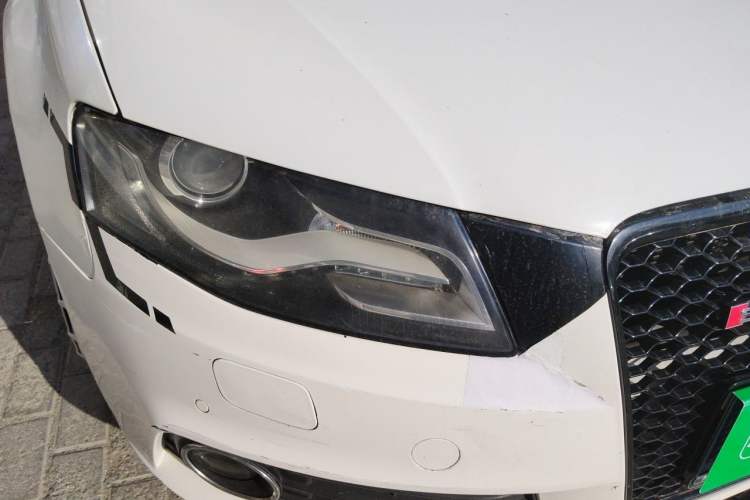 Used Audi A4L 2009 2.0 TFSI Comfort Model Right Front Headlight