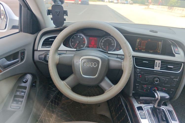 Used Audi A4L 2009 2.0 TFSI Comfort Model Steering Wheel