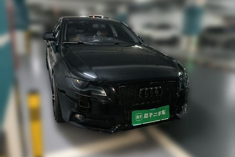 Used Audi A4L 2010 2.0 TFSI Standard Edition Front Right 45 Deg
