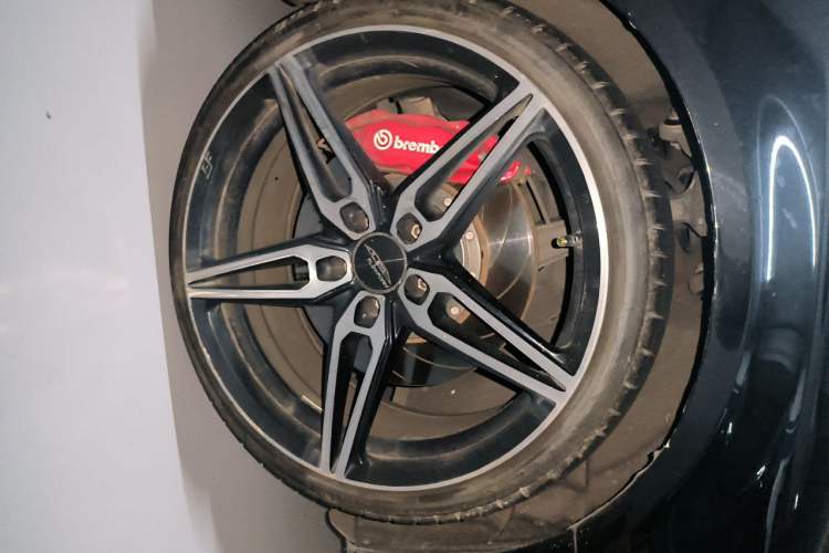 Used Audi A4L 2010 2.0 TFSI Standard Edition Right Front Wheel Hub