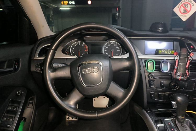Used Audi A4L 2010 2.0 TFSI Standard Edition Steering Wheel