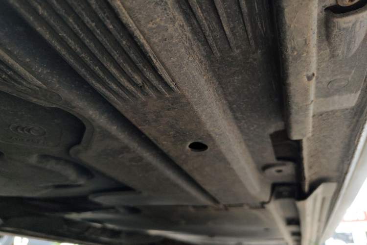 Used Audi A4L 2010 2.0 TFSI Standard Edition Chassis Rear Right