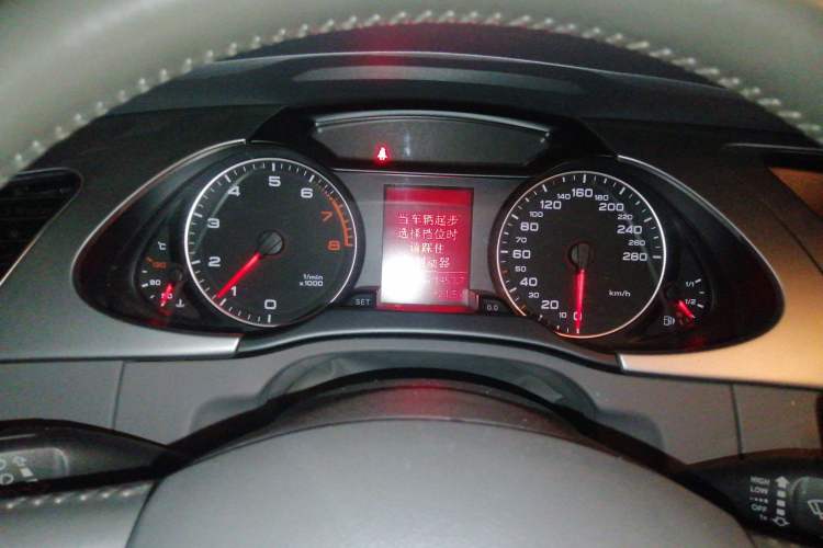 Used Audi A4L 2010 2.0 TFSI Comfort Edition Instrument Cluster