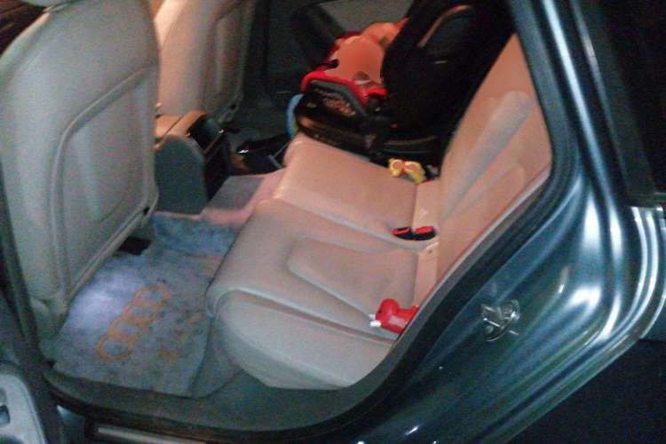 Used Audi A4L 2010 2.0 TFSI Comfort Edition Left Rear Seat