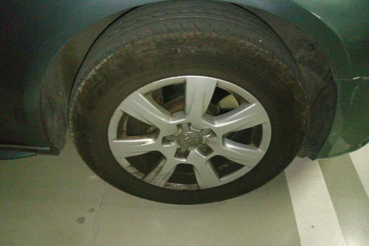 Used Audi A4L 2010 2.0 TFSI Comfort Edition Right Front Wheel Hub