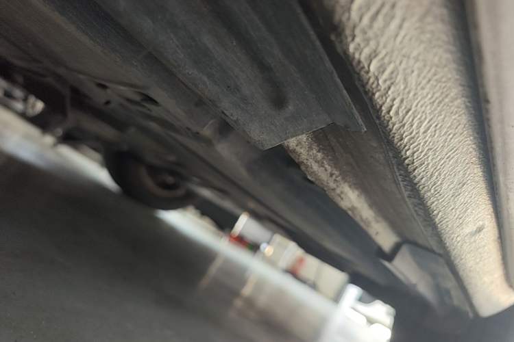 Used Audi A4L 2010 2.0 TFSI Comfort Edition Chassis Rear Left