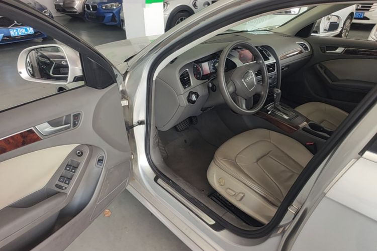 Used Audi A4L 2010 2.0 TFSI Comfort Edition Driver Seat