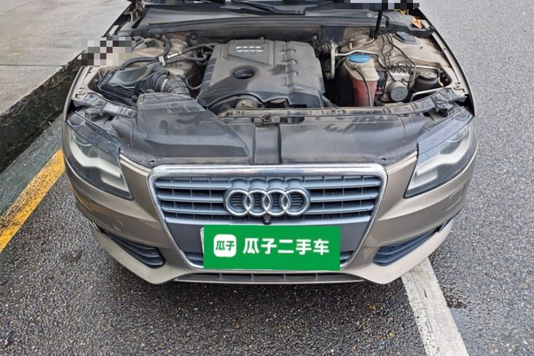 Used Audi A4L 2010 2.0 TFSI Comfort Edition Engine Bay