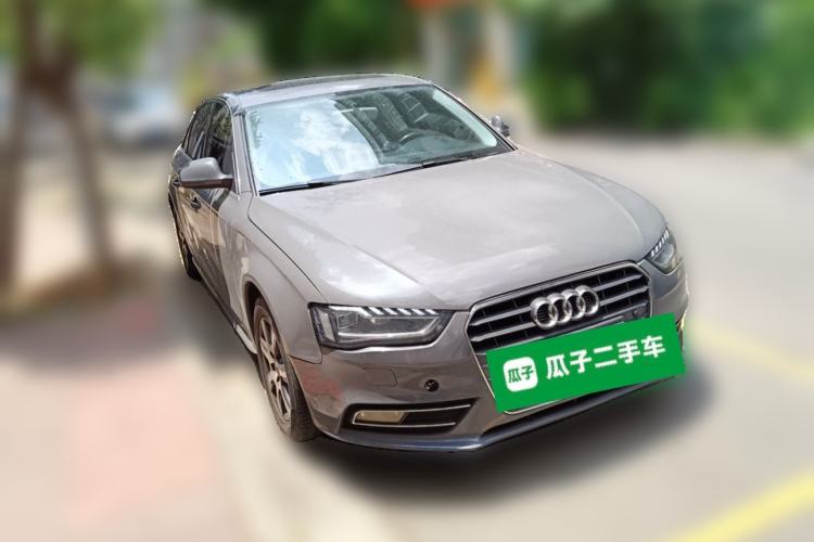 Used Audi A4L 2010 2.0 TFSI Comfort Edition Front Right 45 Deg
