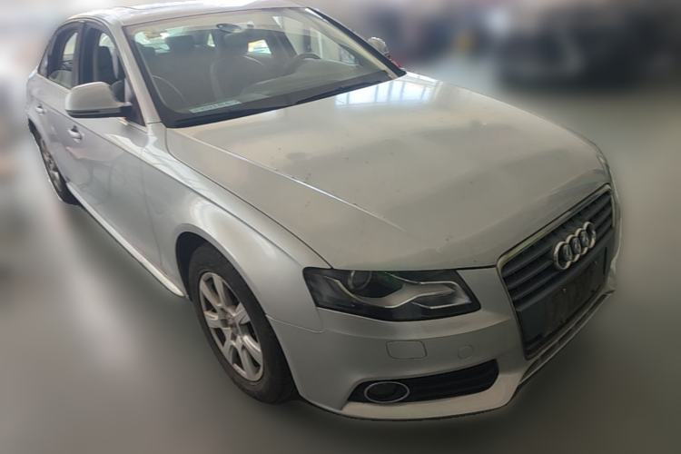 Used Audi A4L 2010 2.0 TFSI Comfort Edition Front Right 45 Deg