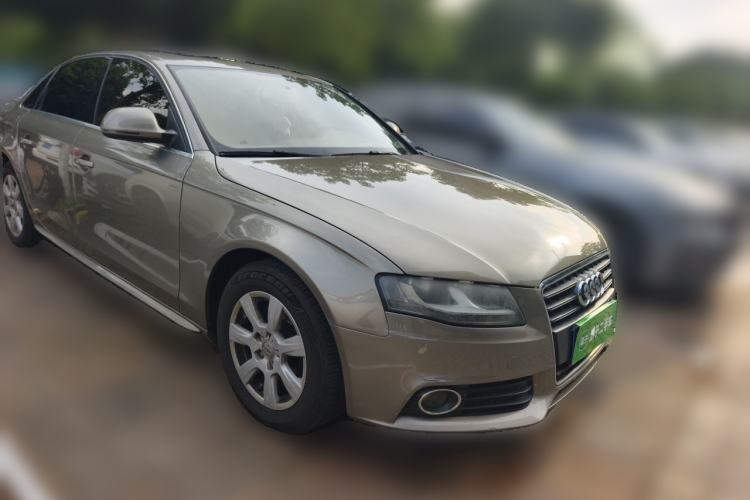 Used Audi A4L 2010 1.8 TFSI Comfort Model Front Right 45 Deg