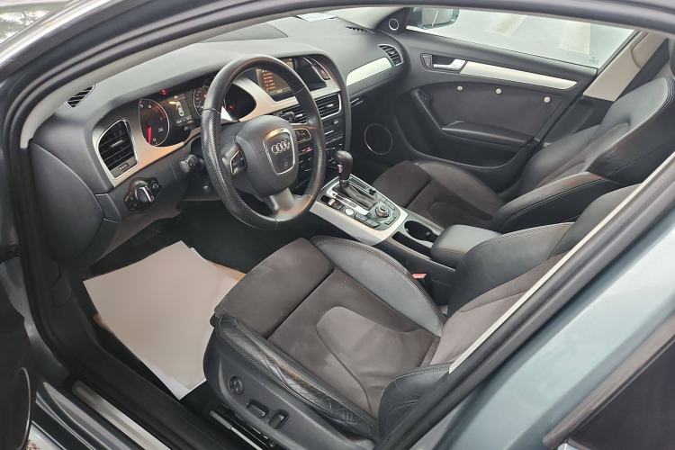 Used Audi A4L 2010 2.0 TFSI Sport Edition Interior 1