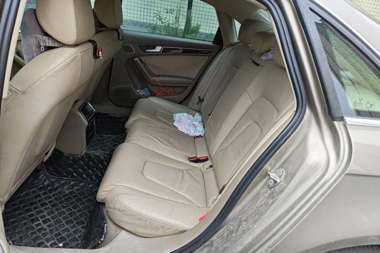 Used Audi A4L 2010 2.0 TFSI Comfort Edition Left Rear Seat