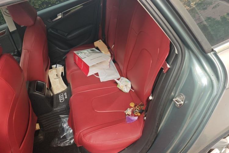 Used Audi A4L 2010 2.0 TFSI Standard Edition Left Rear Seat
