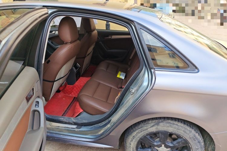 Used Audi A4L 2010 2.0 TFSI Standard Edition Left Rear Seat