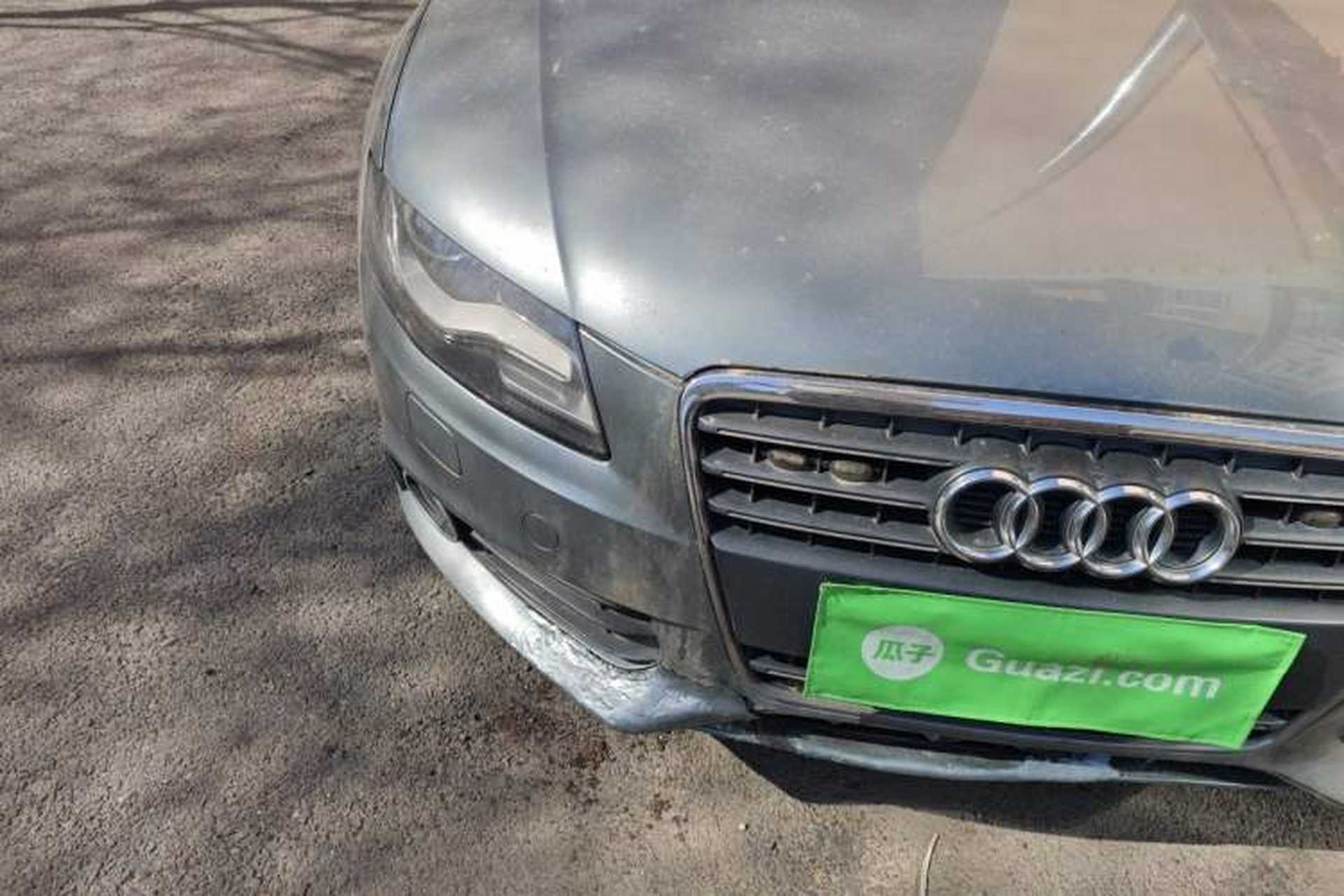 Used Audi A4L 2010 2.0 TFSI Luxury Model Right Front Headlight
