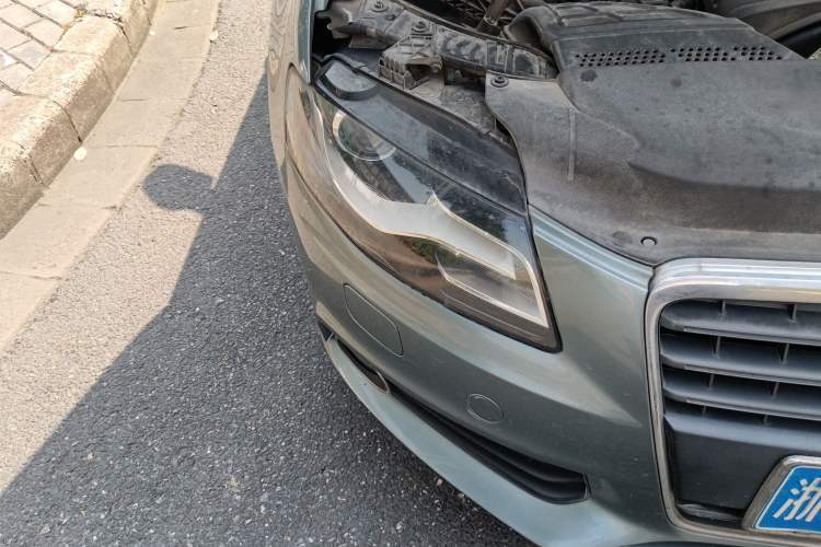 Used Audi A4L 2010 2.0 TFSI Comfort Edition Right Front Headlight