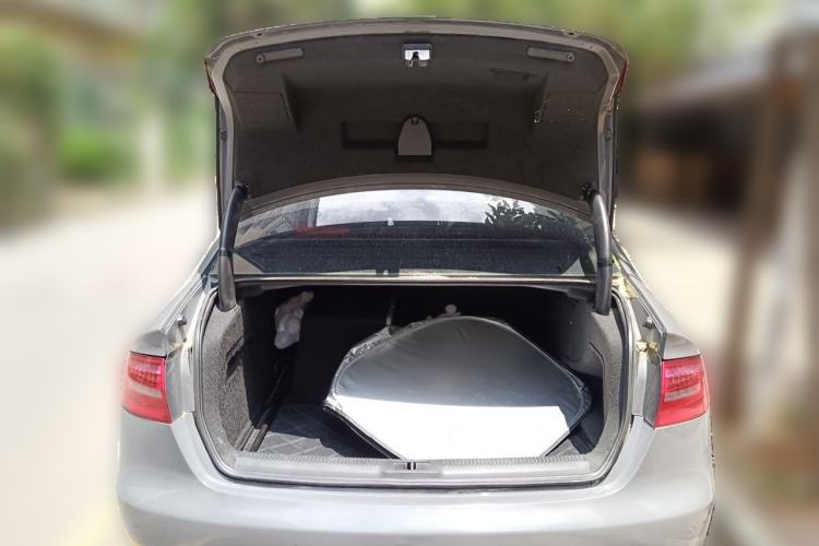 Used Audi A4L 2010 2.0 TFSI Comfort Edition Trunk