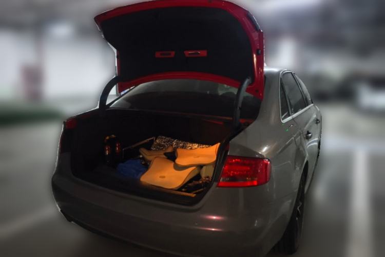 Used Audi A4L 2010 2.0 TFSI Standard Edition Trunk