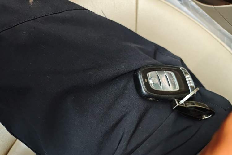 Used Audi A4L 2010 2.0 TFSI Comfort Edition Vehicle Key