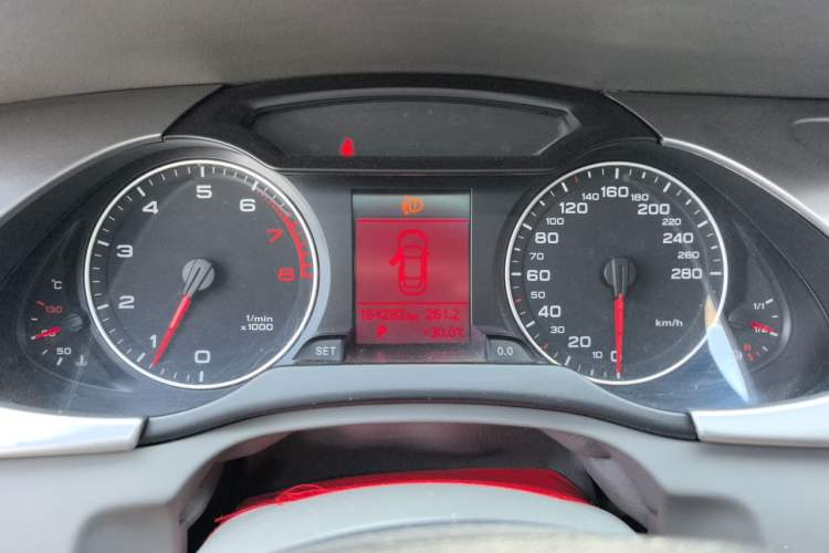 Used Audi A4L 2010 2.0 TFSI Comfort Edition Instrument Cluster