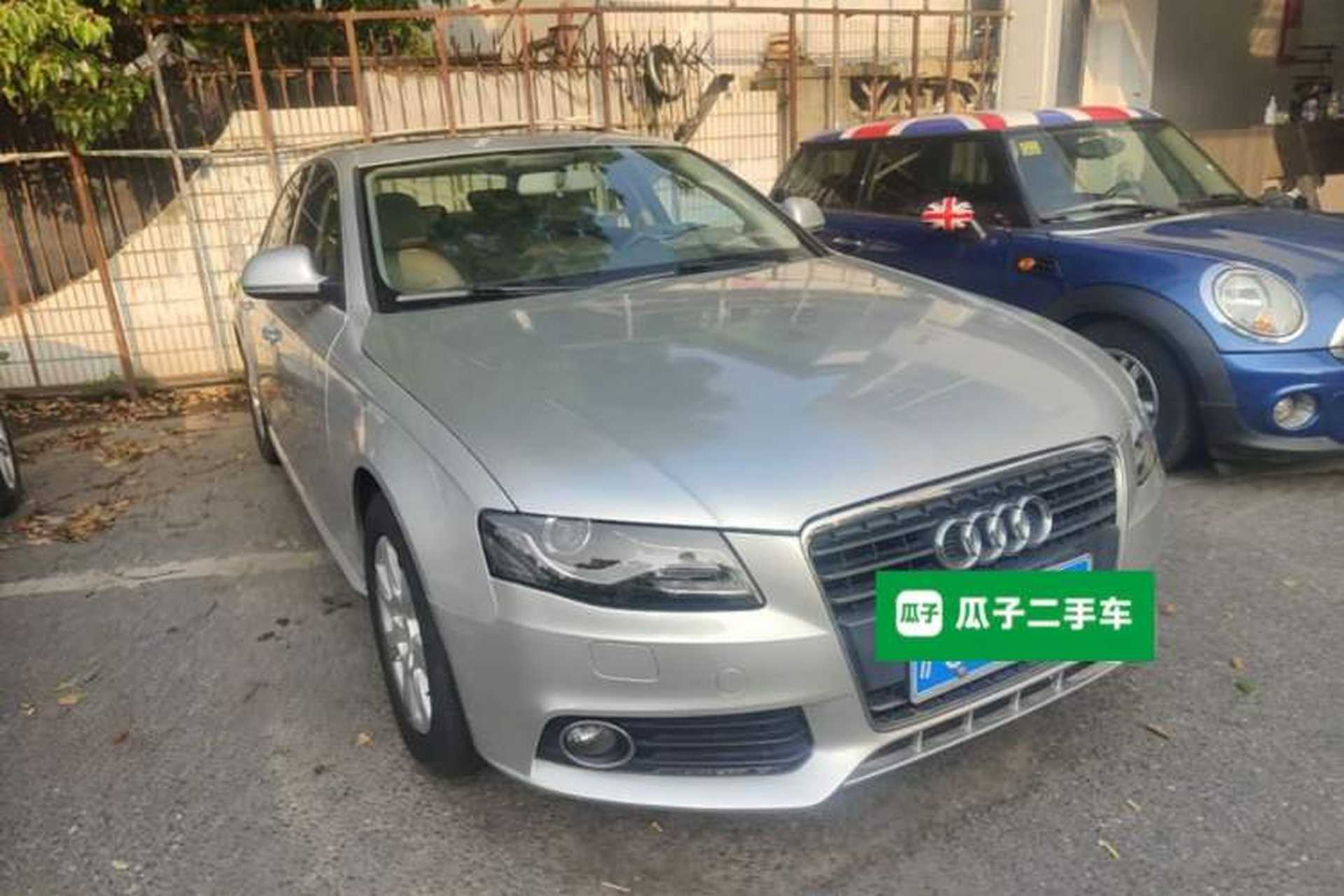 Used Audi A4L 2010 2.0 TFSI Standard Edition Front Right 45 Deg