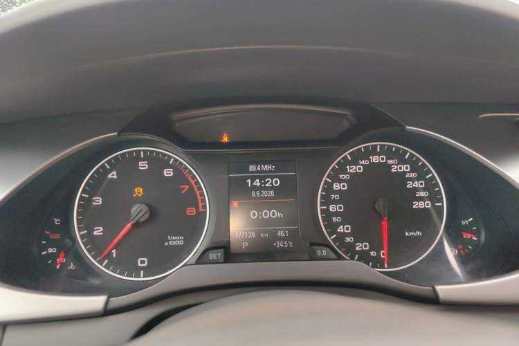 Used Audi A4L 2010 2.0 TFSI Technology Edition Instrument Cluster