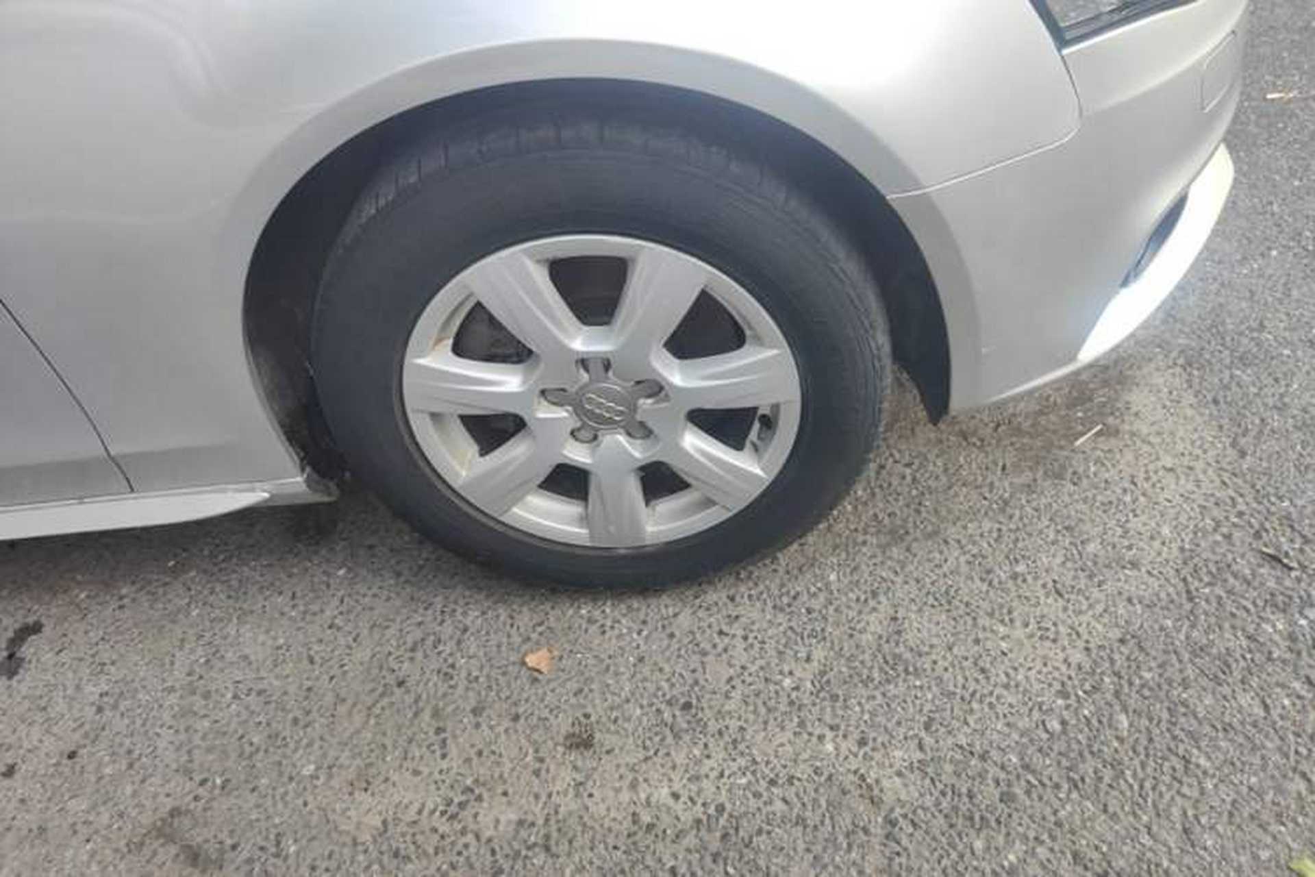 Used Audi A4L 2010 2.0 TFSI Standard Edition Right Front Wheel Hub