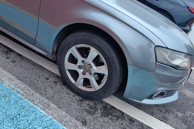 Used Audi A4L 2010 2.0 TFSI Technology Edition Right Front Wheel Hub