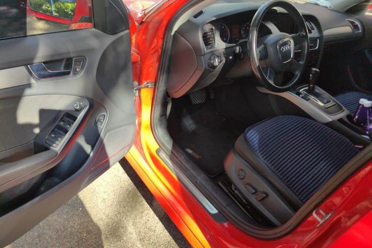 Used Audi A4L 2010 1.8 TFSI Comfort Model Driver Seat