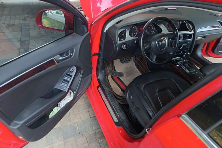 Used Audi A4L 2010 2.0 TFSI Comfort Edition Driver Seat