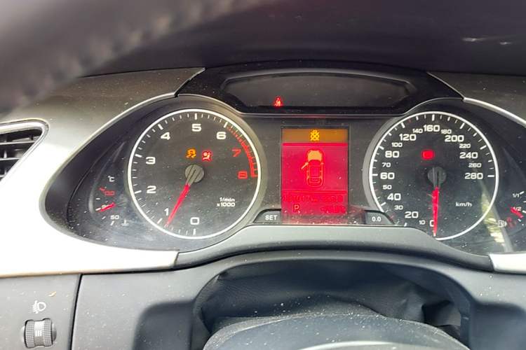 Used Audi A4L 2010 1.8 TFSI Comfort Model Instrument Cluster