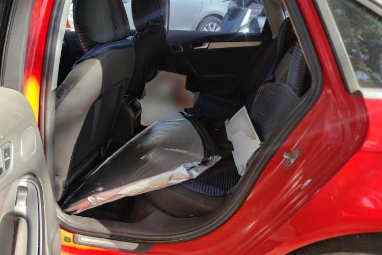 Used Audi A4L 2010 1.8 TFSI Comfort Model Left Rear Seat