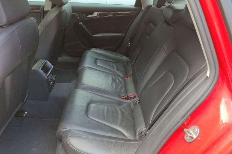 Used Audi A4L 2010 2.0 TFSI Comfort Edition Left Rear Seat