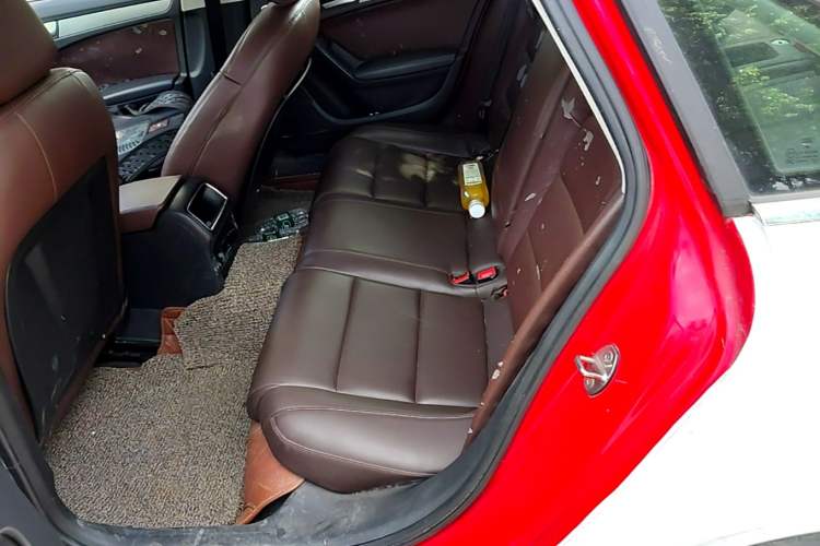 Used Audi A4L 2010 1.8 TFSI Comfort Model Left Rear Seat