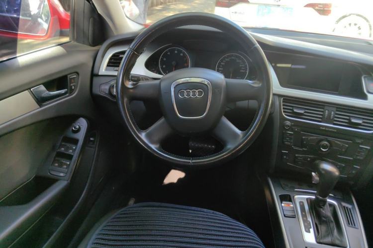 Used Audi A4L 2010 1.8 TFSI Comfort Model Steering Wheel