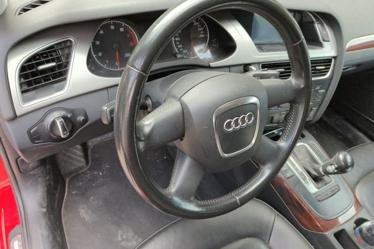 Used Audi A4L 2010 2.0 TFSI Comfort Edition Steering Wheel